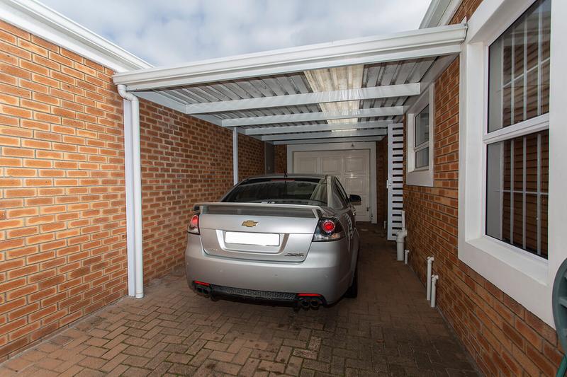2 Bedroom Property for Sale in Morgenster Heights Western Cape